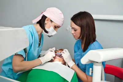 Perła. Gabinet ortodontyczny. lek. dent. Michalina Korzenecka